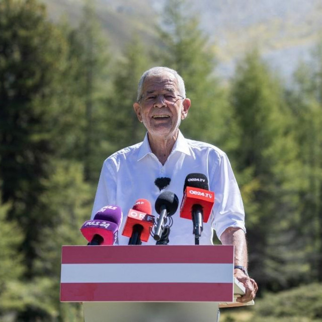 Alexander Van der Bellen 