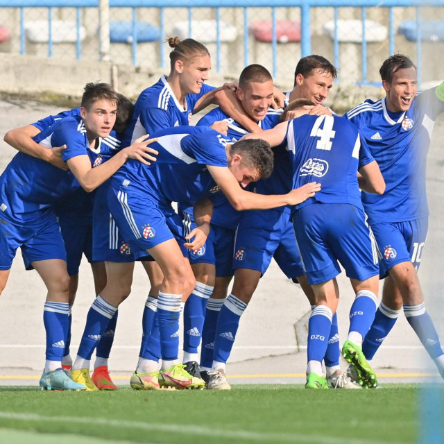 Slavlje Dinamovih mladića