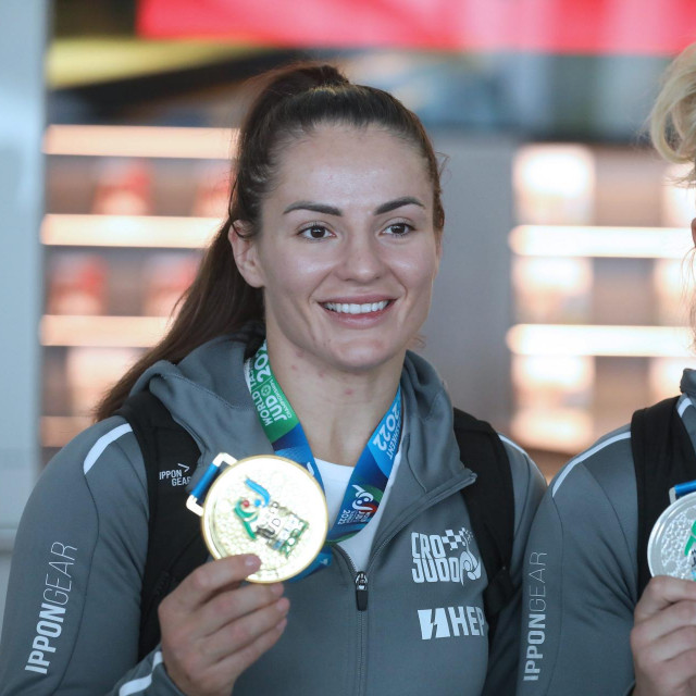 Barbara Matić i Lara Cvjetko