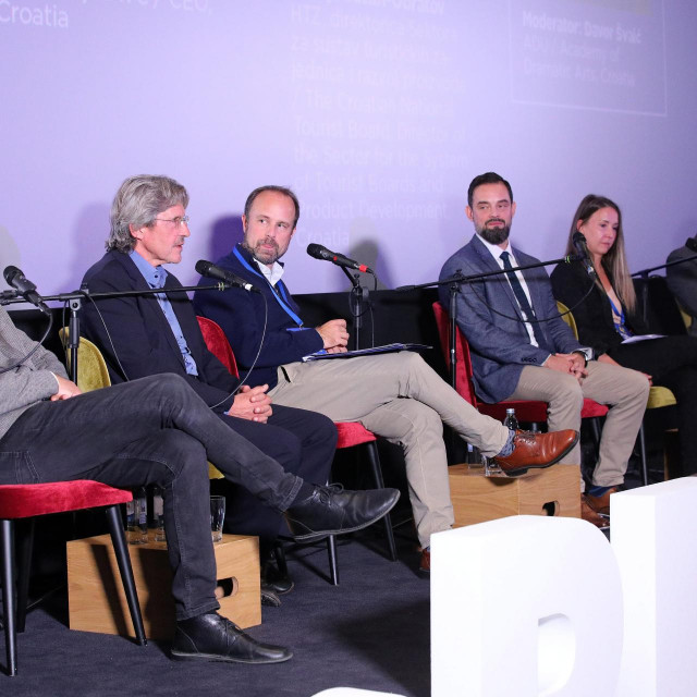 Nikola Stojadinović, Christopher Marcich, Davor Švaić, Krešimir Partl, Darija Todling, Miodarg Sila