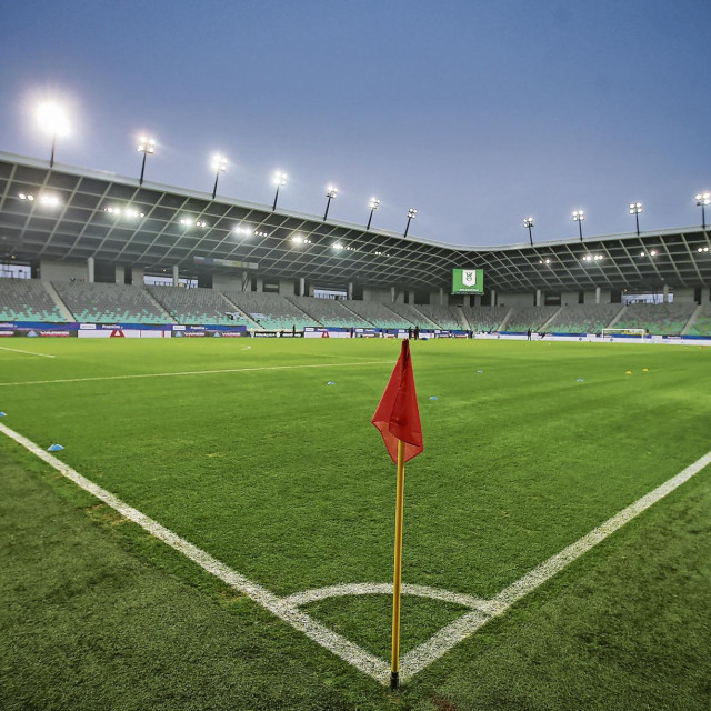 Stožice, Ljubljana: Kompleks s dvoranom, građen dvije i pol godine, stajao je 134 milijuna eura, a ima 16.038 mjesta