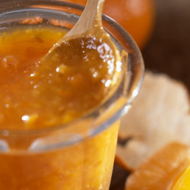 Džem od mandarina: palačinke s ovim nadjevom posebna su poslastica. A sjajan je i na tostu za doručak