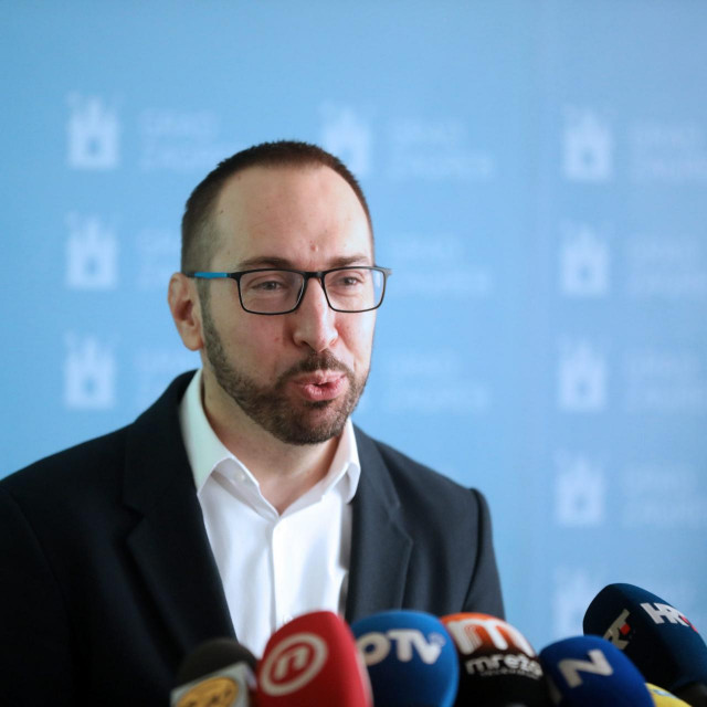 Tomislav Tomašević
 