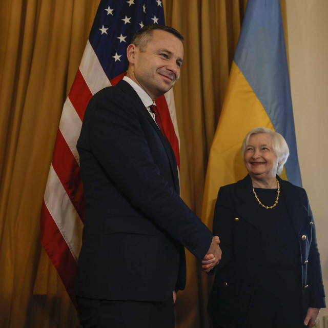 Serhij Marčenko i Janet Yelleni