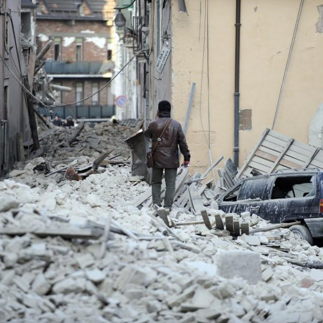 Potres u Aquili 2009.