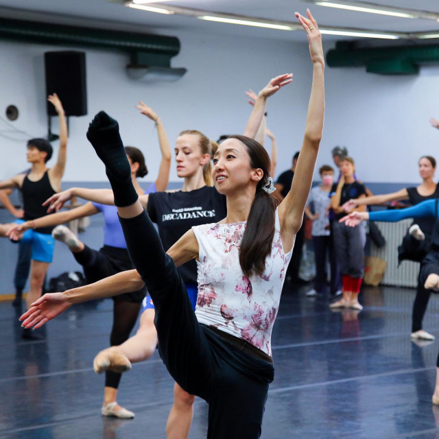 Proba baleta; ilustracija