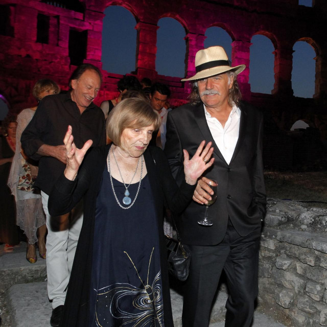 Na fotografiji: Mira Banjac i Rade Šerbedžija
Fotografija: Goran Šebelić/CROPIX