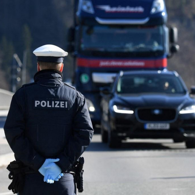 Njemački policajac, ilustrativna fotografija