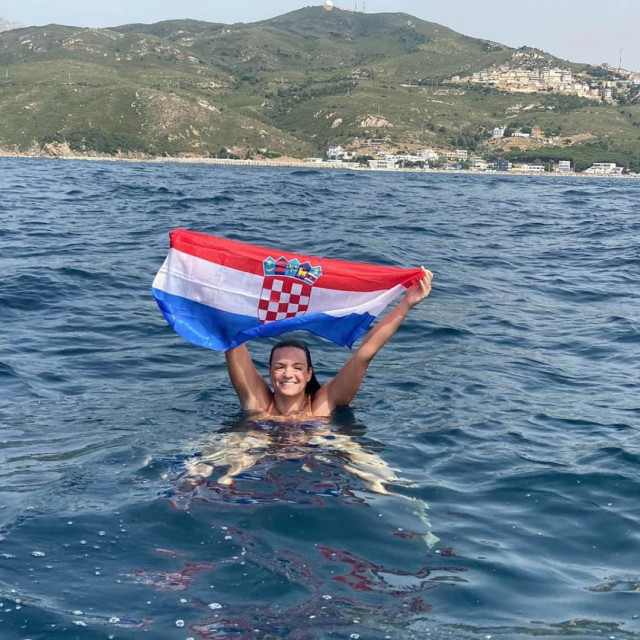 Dina Levačić preplivala je Gibraltarski tjesnac (18. lipanj 2022.)