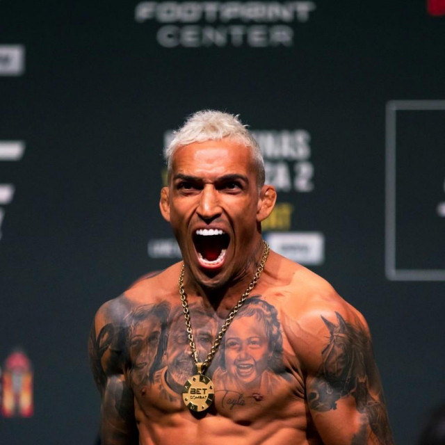 Charles Oliveira