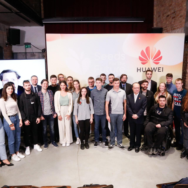 Završni događaj programa Huawei Seeds for the future.