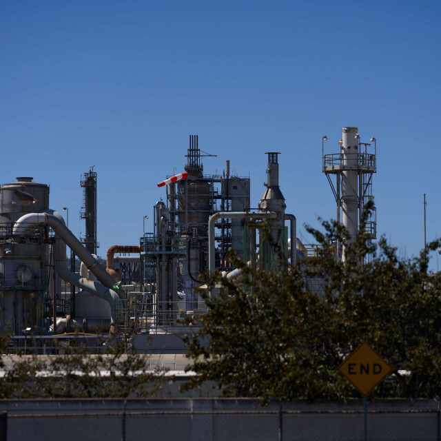 Rafinerija nafte/Ilustracija