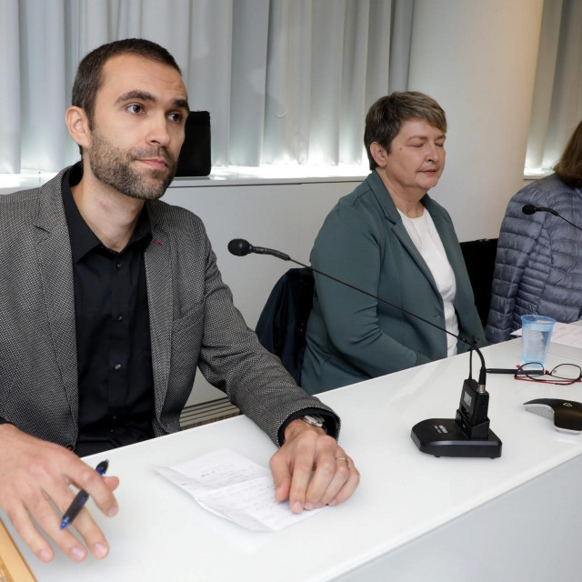 Na fotografiji: Matija Kroflin, Nada LovriĆ, Anica Prašnjak.
 