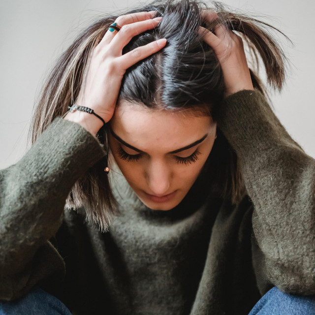 Teški osjećaji zagorčavaju svakodnevicu.