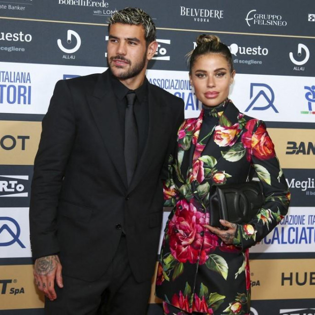 Theo Hernandez sa suprugom Zoe Cristofoli