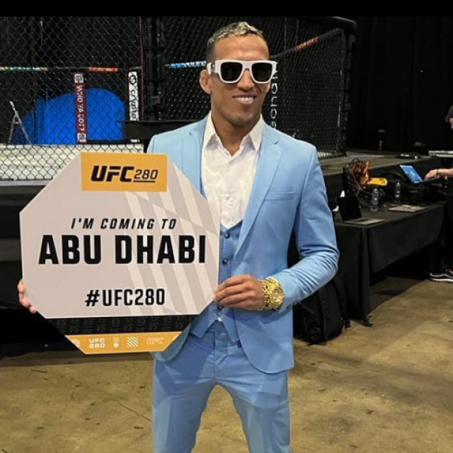 Charles Oliveira