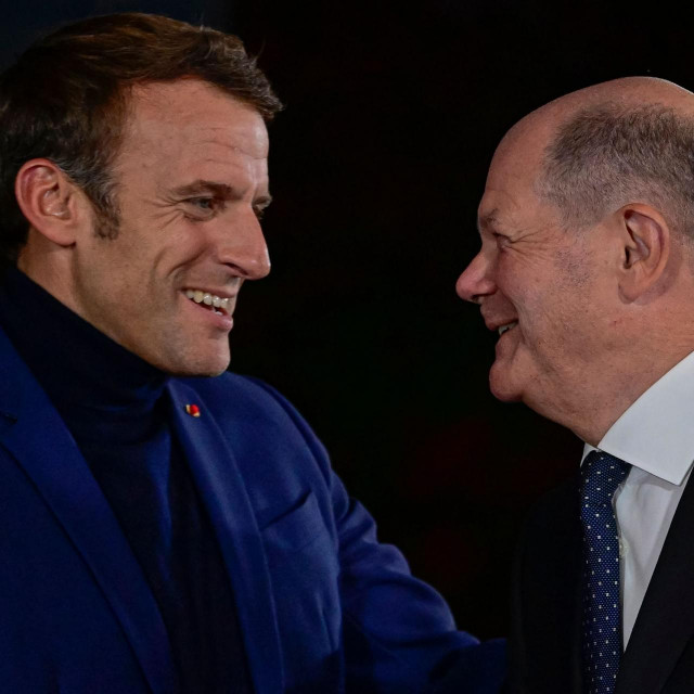 Olaf Scholz i Emmanuel Macron