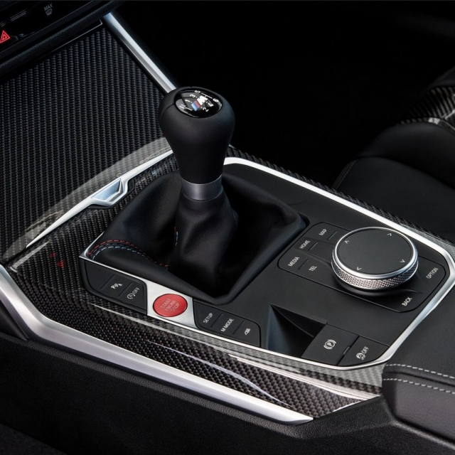 2022. BMW M2