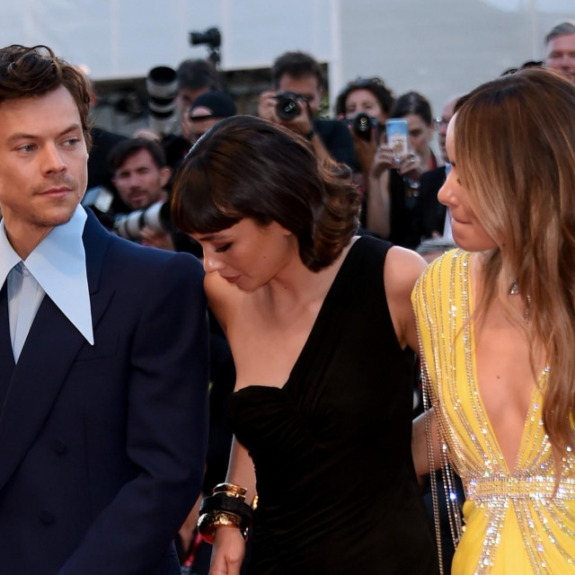 Harry Styles, Sydney Chandler i Olivia Wilde