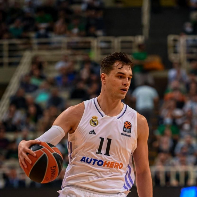 Mario Hezonja