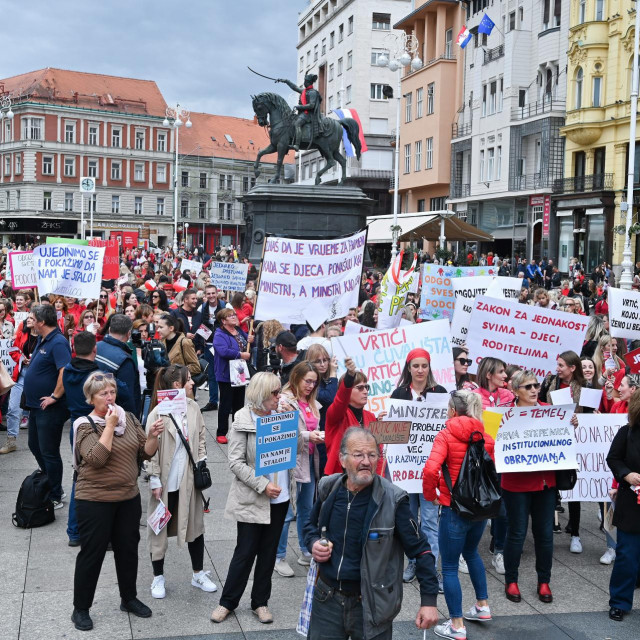 Prosvjed zaposlenih u dječjim vrtićima