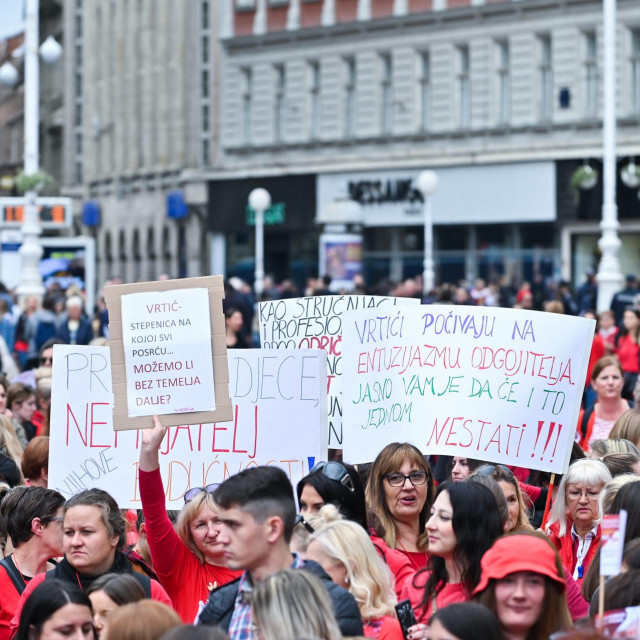 Prosvjed zaposlenih u dječjim vrtićima