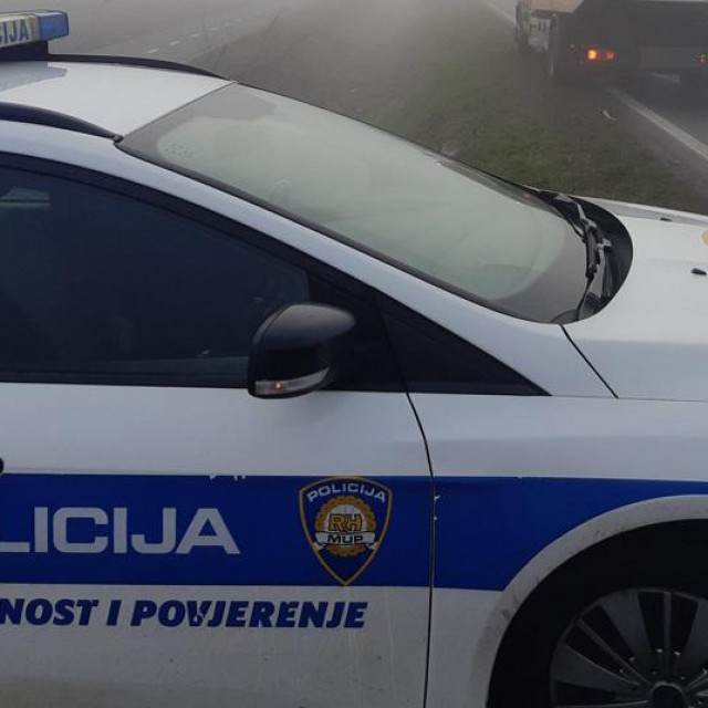 Ilustracija, policija