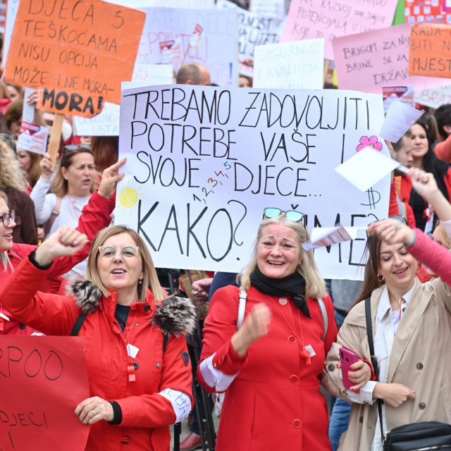 Prosvjed zaposlenih u dječjim vrtićima