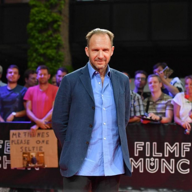 Ralph Fiennes ponovno brani JK Rowling