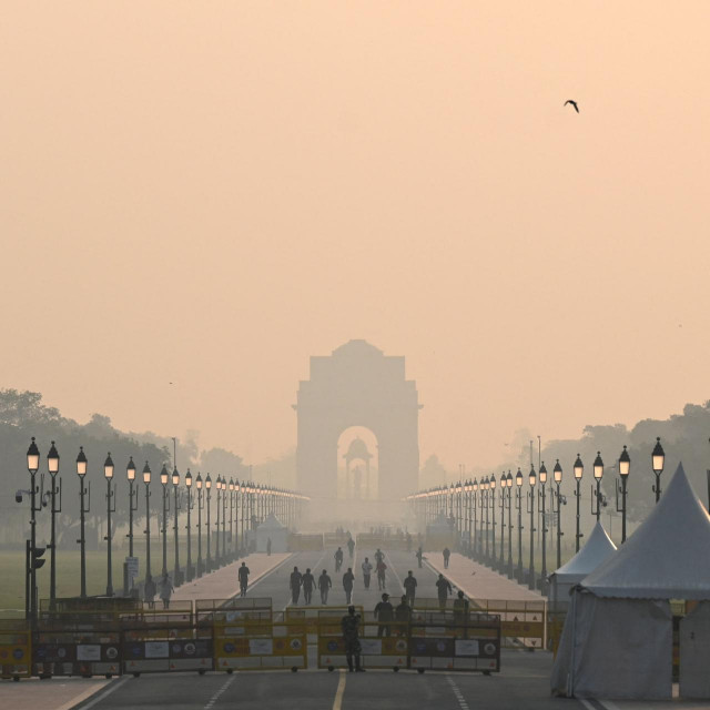 Ilustracija, smog u New Delhiju