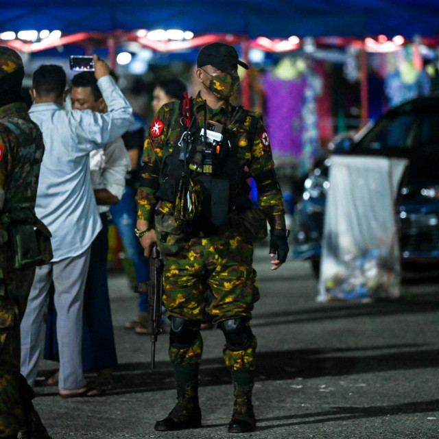 Naoružane snage u Mjanmaru, ilustracija