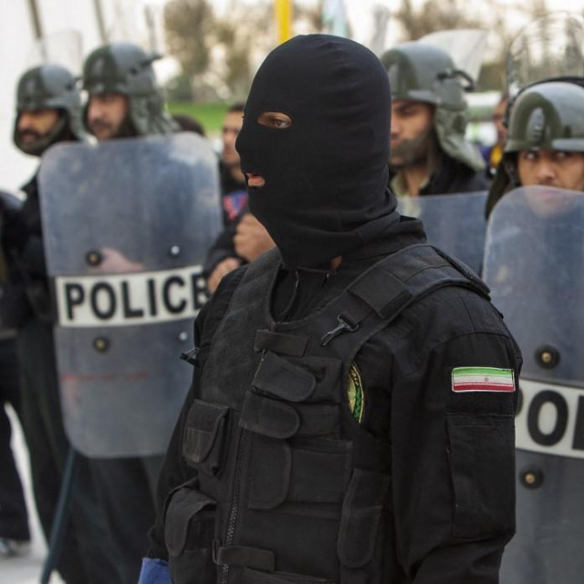 Iranska policija - Ilustracija