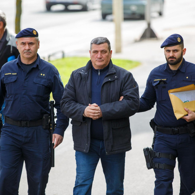 Privođenje Zlatka Pinjuha
 