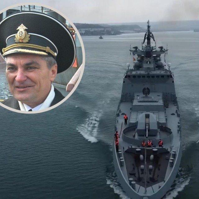 Viceadmiral Viktor Sokolov (u krugu) i ruska crnomorska flota