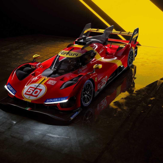 Ferrari 499P