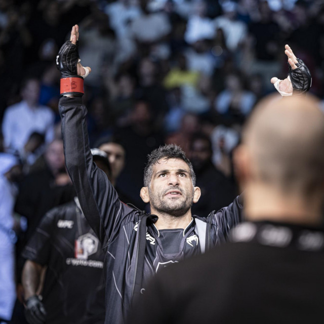 Beneil Dariush