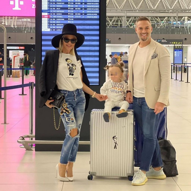 Obitelj Tatarinov ide na odmor