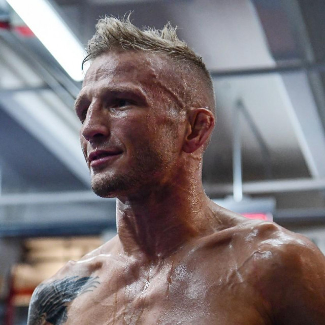 NEW YORK, NEW YORK - JANUARY 16: TJ Dillashaw looks on during open workouts at Gleason‘s Gym on January 16, 2019 in the Brooklyn borough of New York City. Sarah Stier,Image: 407980425, License: Rights-managed, Restrictions:, Model Release: no, Credit line: Sarah Stier/Getty images/Profimedia