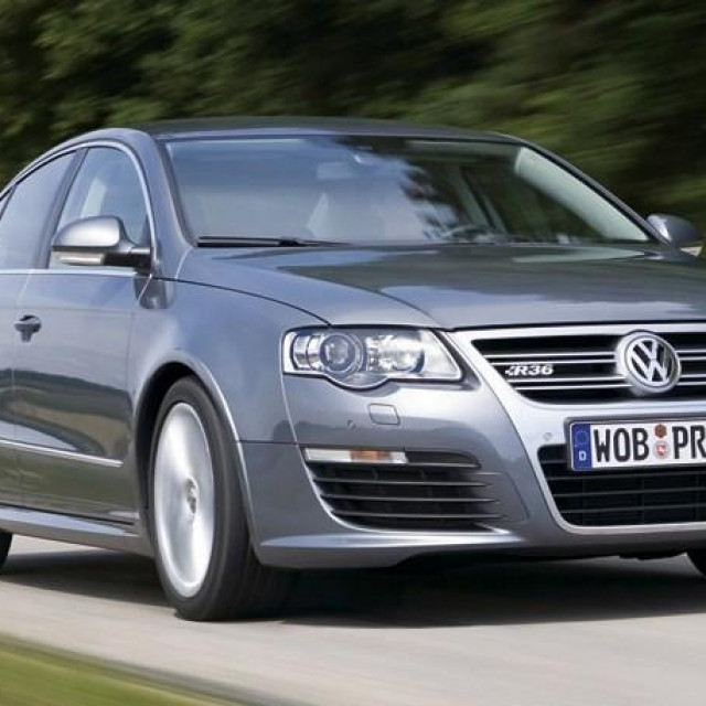 Volkswagen Passat R36