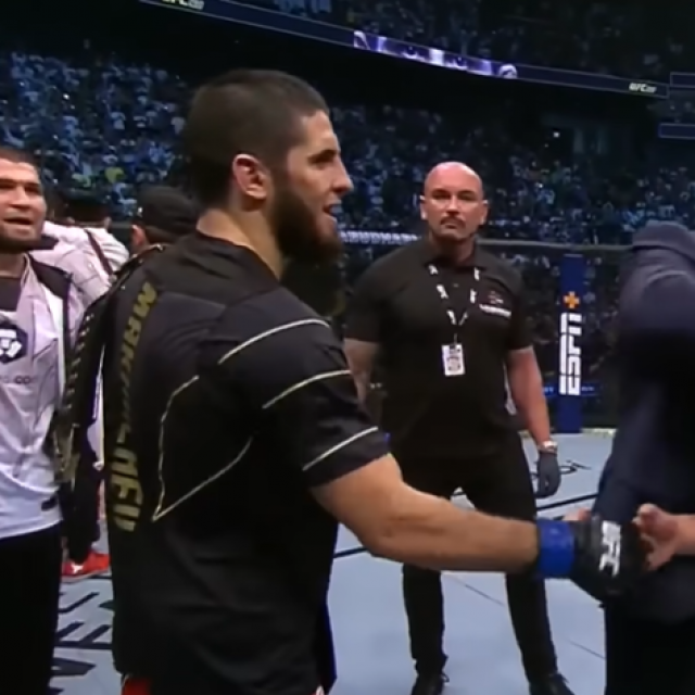 Islam Makhachev i Alexander Volkanovski