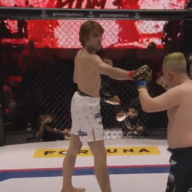 Matouš Kalouba vs. Max Green