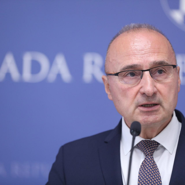 Gordan Grlić Radman