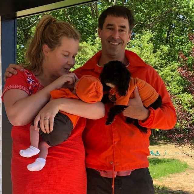 Amy Schumer sa suprugom i sinom