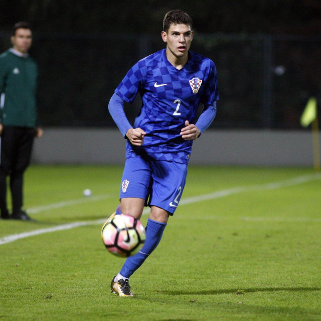 Fran Karačić 2017. u dresu U-21 Hrvatske