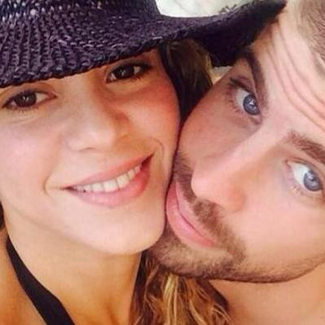 Shakira i Piquet dok su bili sretni.
 