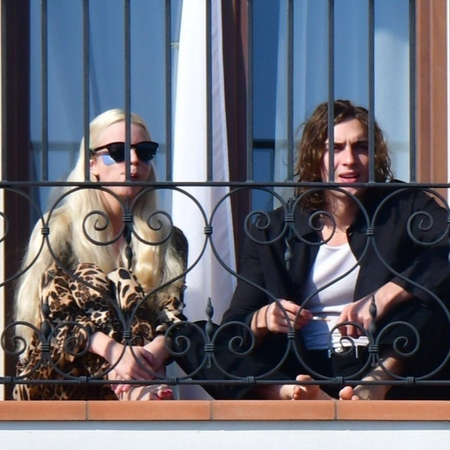 Anya Taylor-Joy i Malcolm McRae