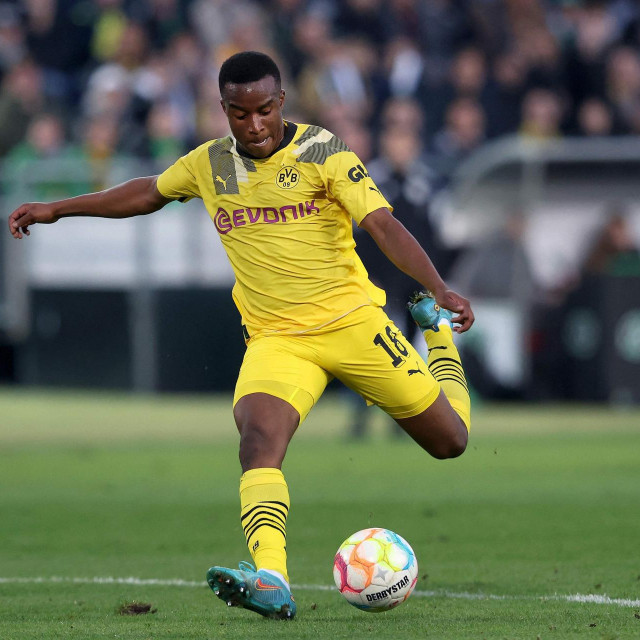 Youssoufa Moukoko ide u Katar