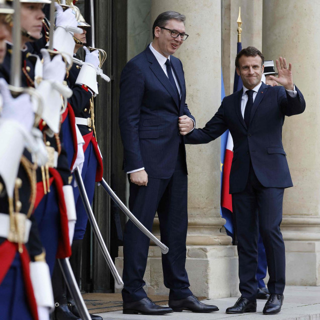 Aleksandar Vučić i Emmanuel Macron