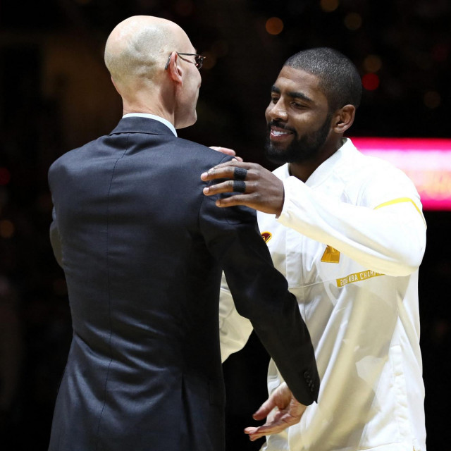 Adam Silver i Kyrie Irving