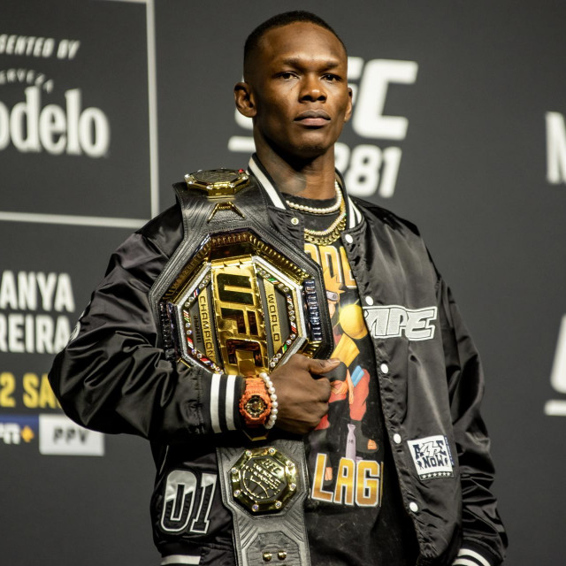  Israel Adesanya 